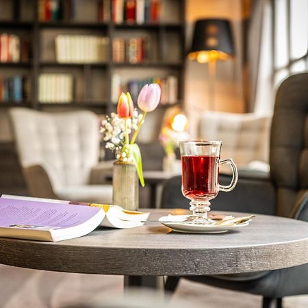 Hotel Lahnschleife Вейлбург Екстериор снимка