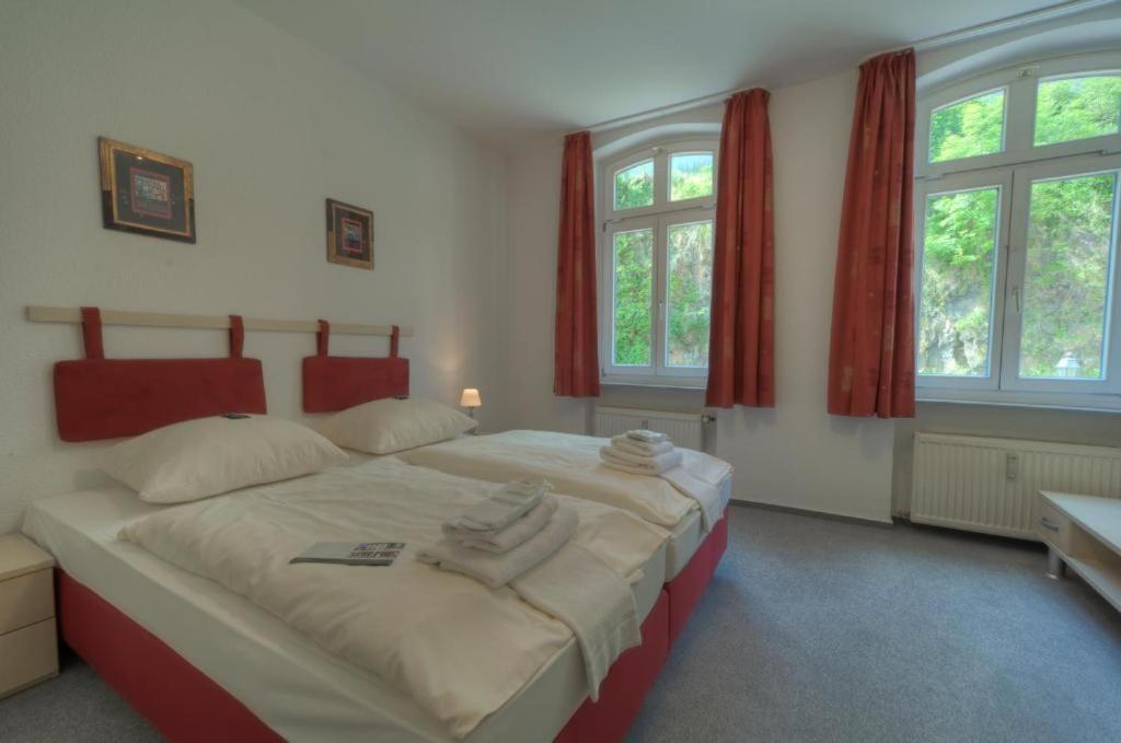 Hotel Lahnschleife Вейлбург Екстериор снимка