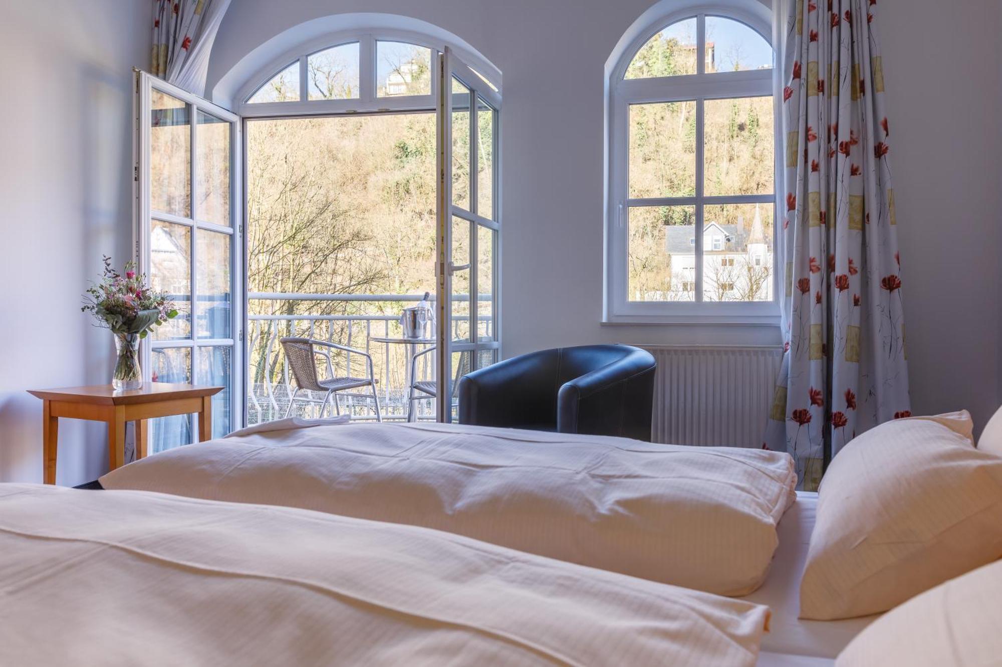 Hotel Lahnschleife Вейлбург Екстериор снимка