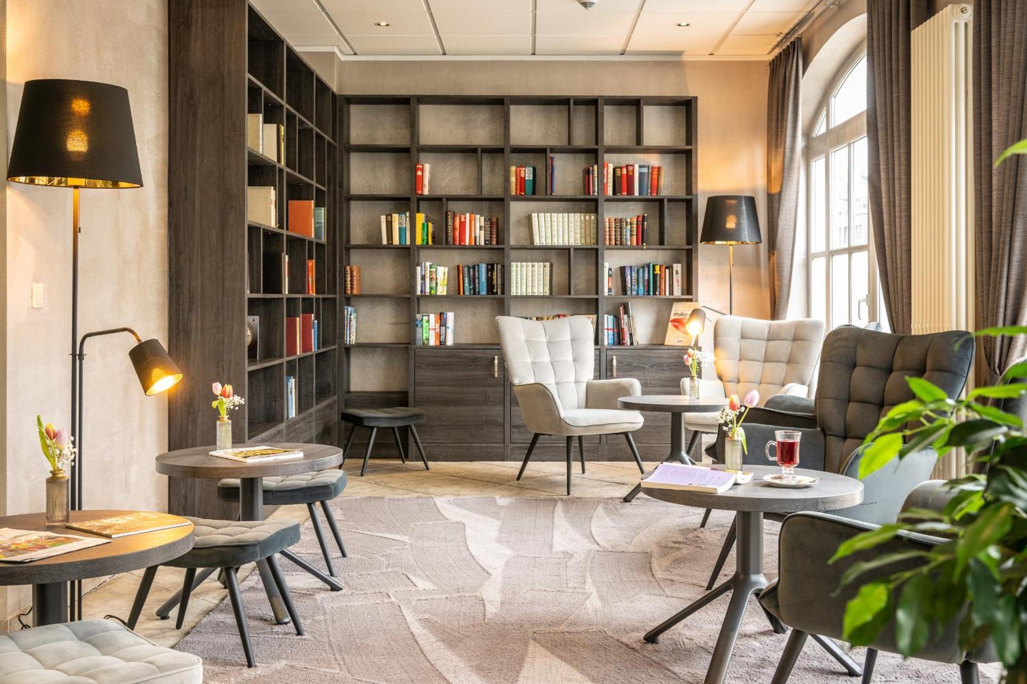 Hotel Lahnschleife Вейлбург Екстериор снимка
