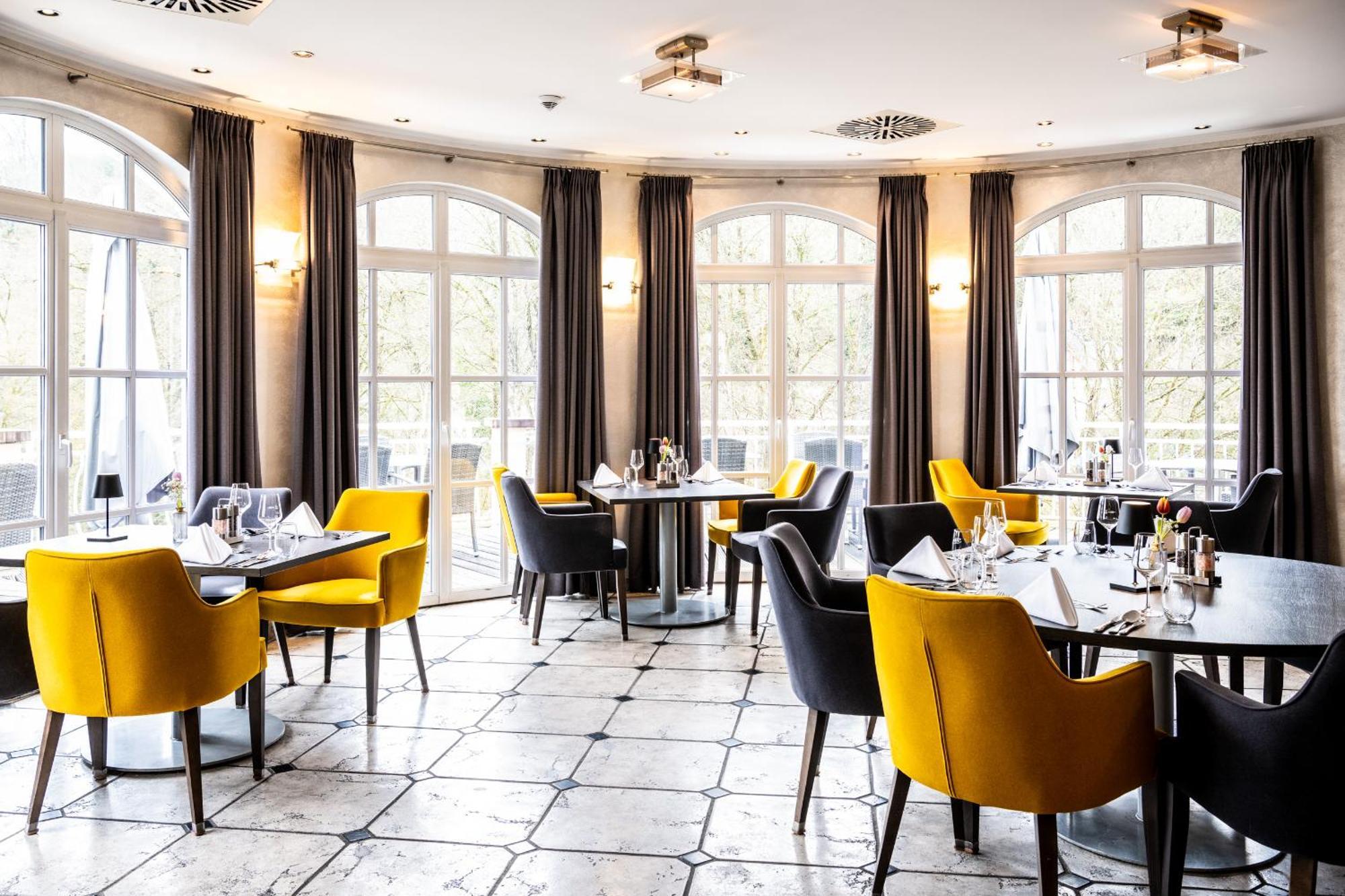 Hotel Lahnschleife Вейлбург Екстериор снимка