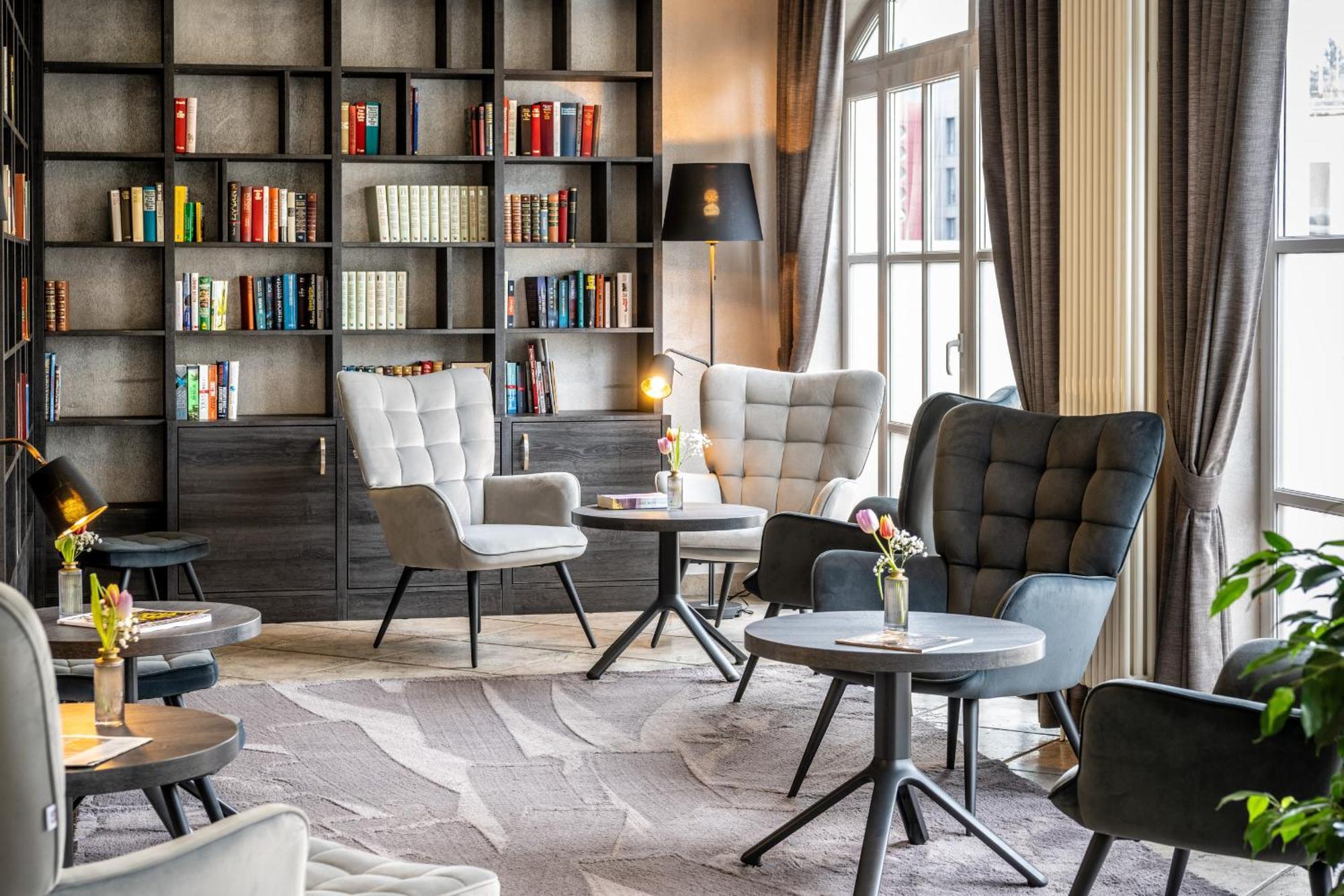Hotel Lahnschleife Вейлбург Екстериор снимка